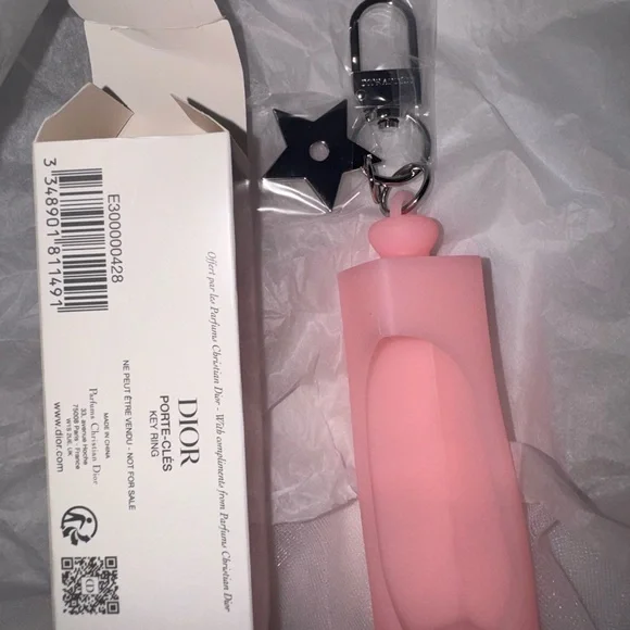 NWT Dior Addict 24hr Lipglow Oil Black Cherry + Holder Keychain + More - Picture 8 of 14